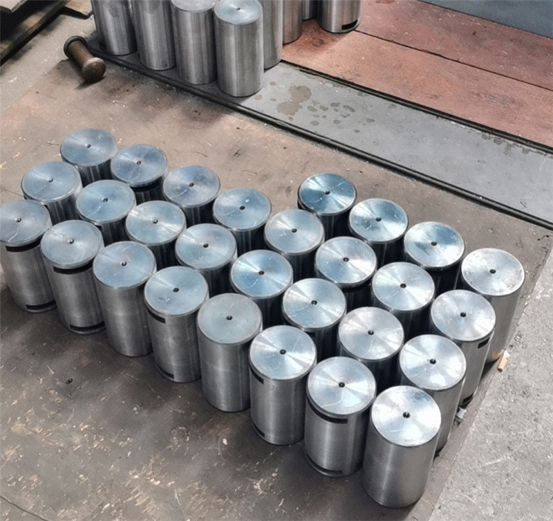 常見（jiàn）的大型外圓磨加工辦法